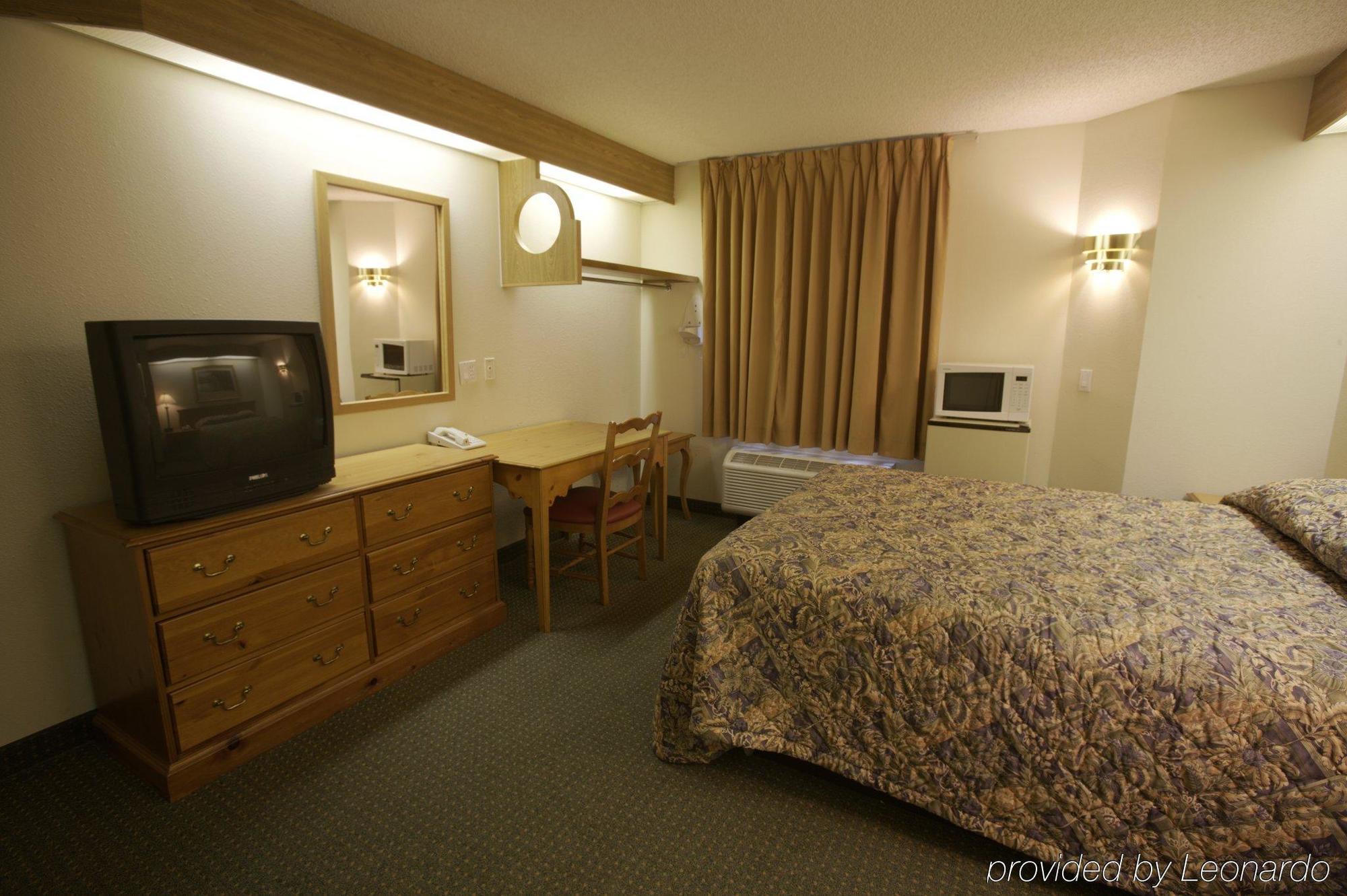 Americas Best Value Inn Addison Esterno foto