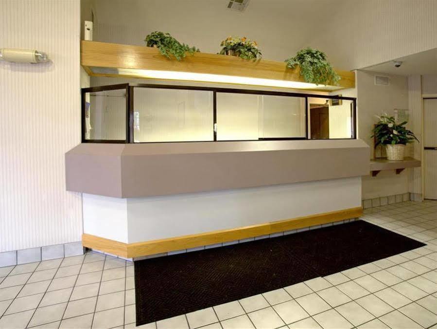 Americas Best Value Inn Addison Esterno foto